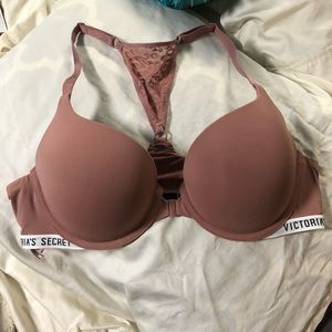 Victoria’s Secret front closing bra 38B